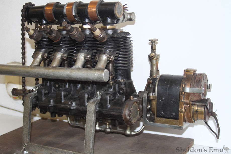 FN-1910c-Engine-Italy.jpg