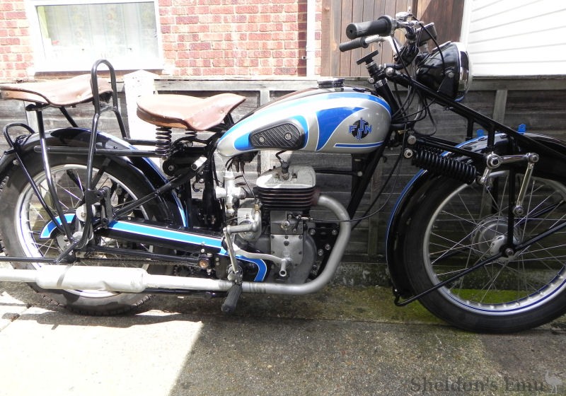 FN-M13-350cc-London.jpg