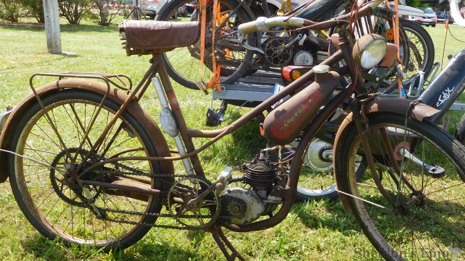 Lapebie-1955c-Wpa.jpg
