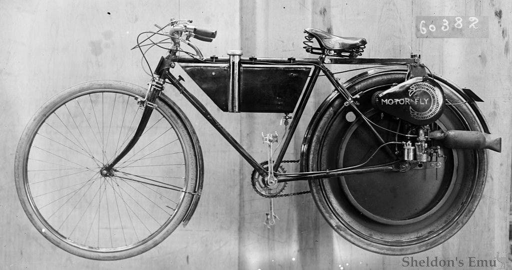 Voisin-1922-Motor-Fly-BNF.jpg