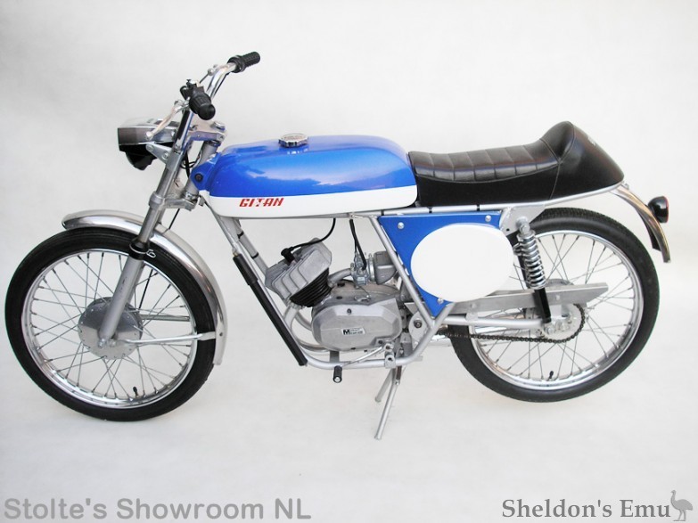 Gitan-1972-M72-Special-SSNL-NOS-02.jpg