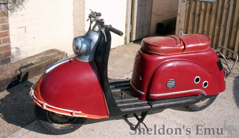 Goggo-1955-Scooter-200II-3.jpg