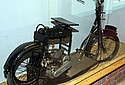Grigg-1923-Scooter-Wikig.jpg
