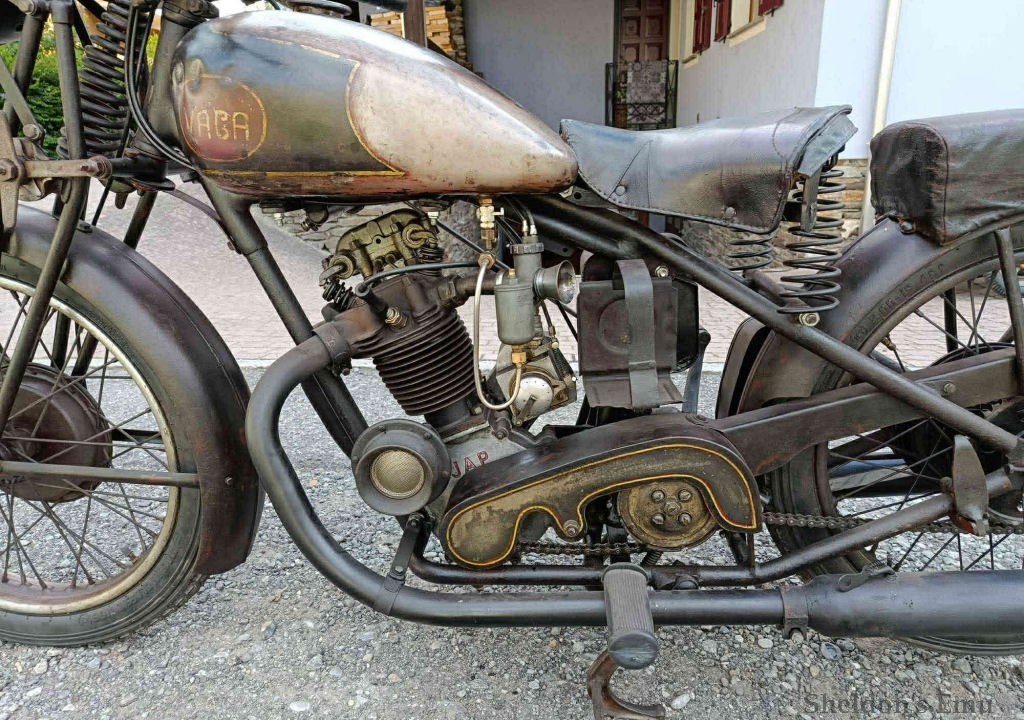 Vaga-1935-250cc-LCe-02.jpg