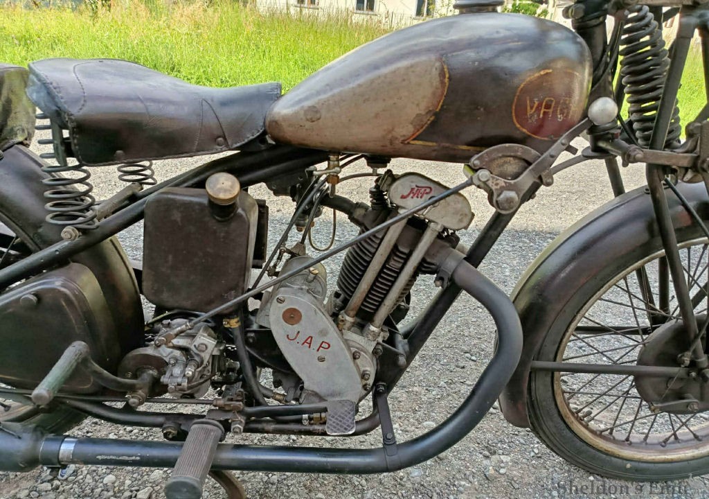 Vaga-1935-250cc-LCe-03.jpg
