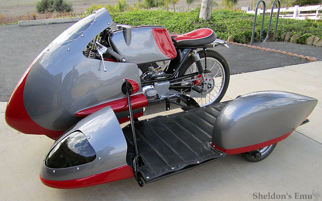 Italjet-1965-Conquistador-Sidecar.jpg