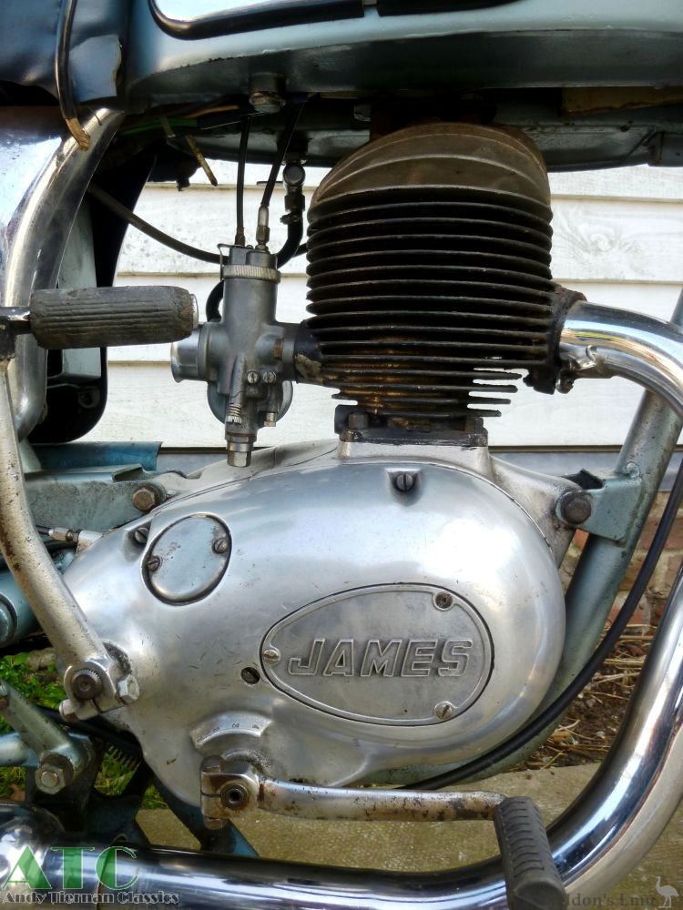 James-1961-Sports-Captain-200cc-AT-12.jpg