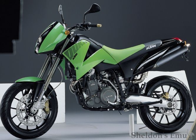 KTM-2000-Duke.jpg