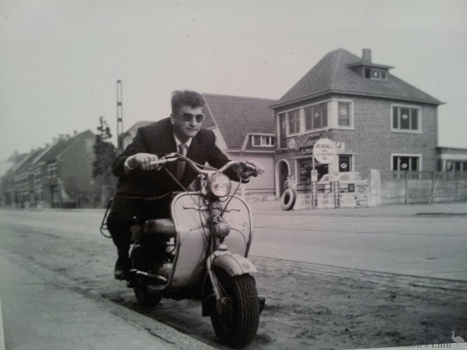 Lambretta-Luc-s-Uncle-Belgium-1950s.jpg