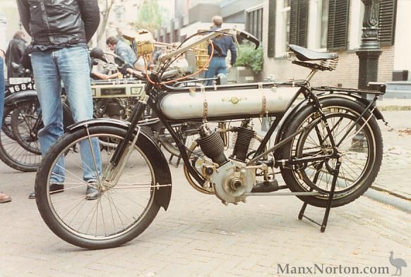 Magnat-Debon-1914-500cc.jpg