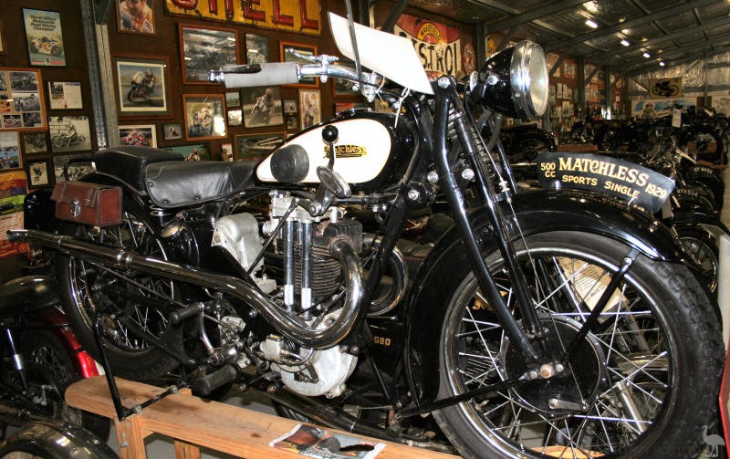 Matchless-1929-500cc-Sport-Single-rhs.jpg