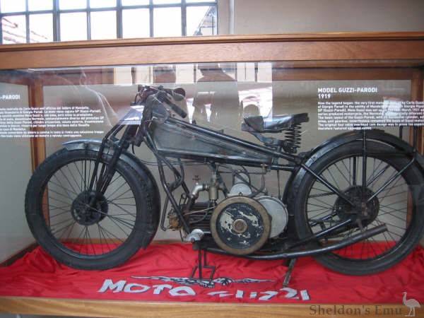 Moto-Guzzi-1919-500cc-OHC-4valve-MGM.jpg