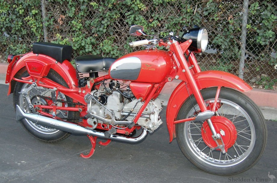 Moto-Guzzi-1964-Falcone-Tourismo-500cc.jpg