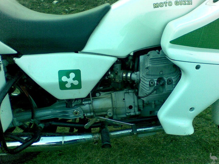 Moto-Guzzi-1999-V75-3.jpg