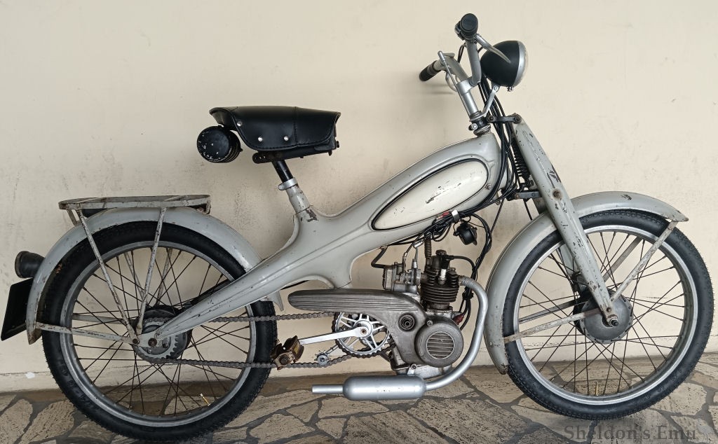 Motom-1952-48-12D-EBo-01.jpg