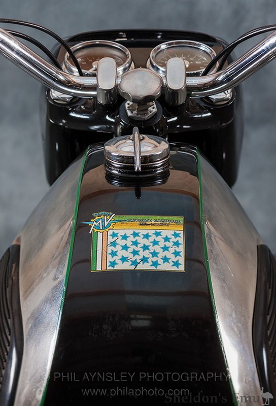 MV-Agusta-1967-600cc-PA-152.jpg