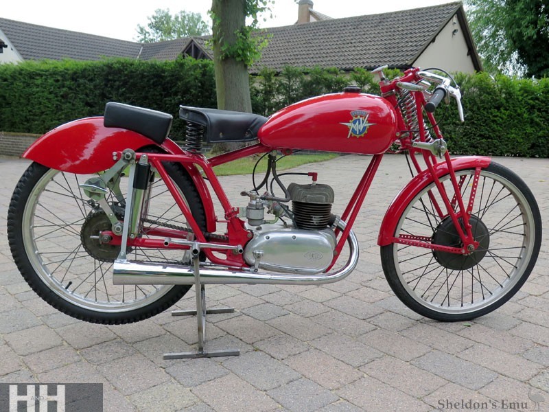 MV-Agusta-1949-GP125-HnH-2.jpg