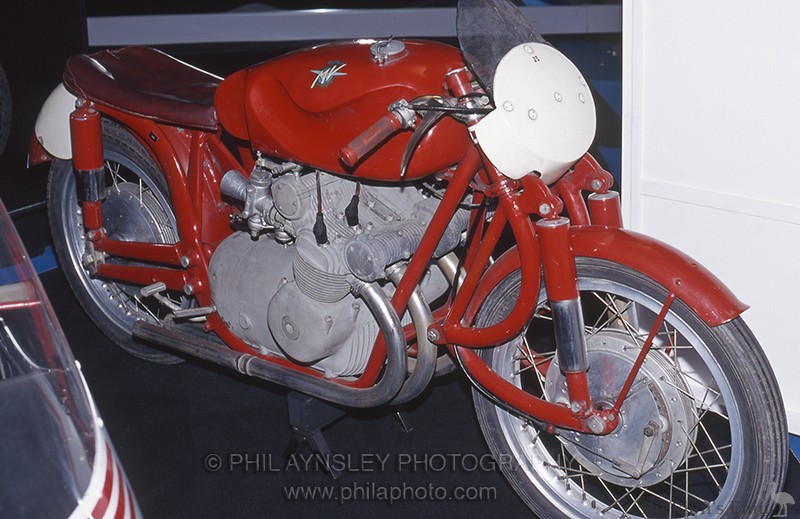 MV-Agusta-PA-105.jpg