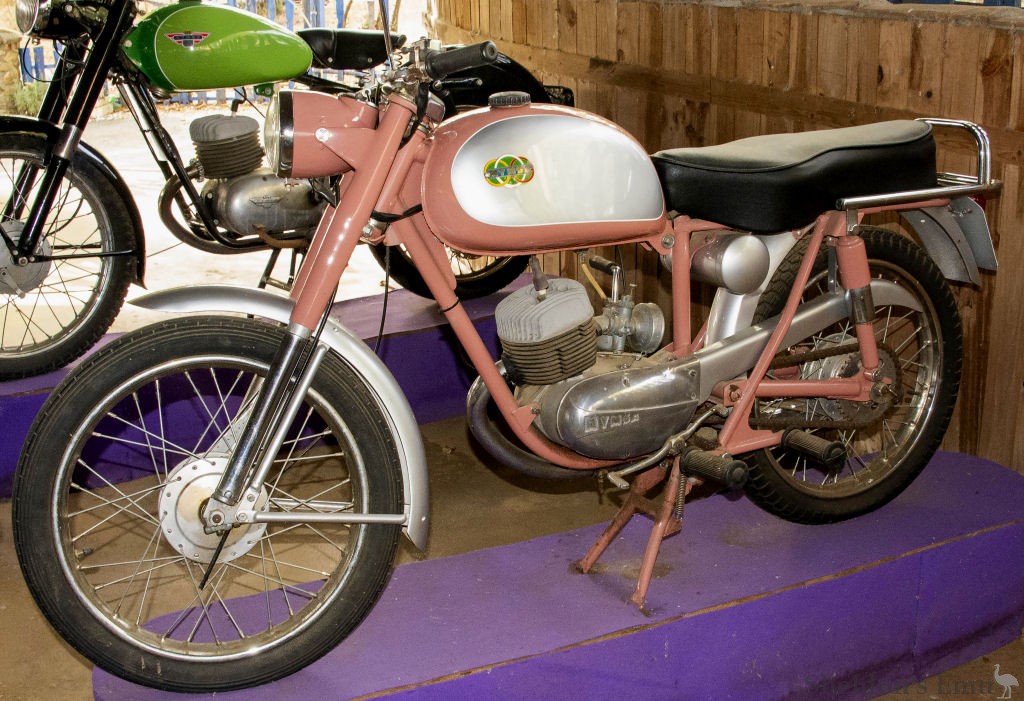 Mymsa-1953-125cc-A-1-MuH-MRi-02.jpg