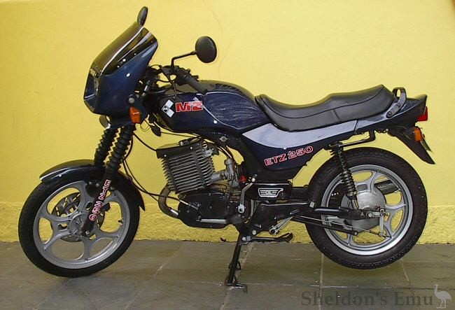 MZ-ETZ250-Brazil.jpg