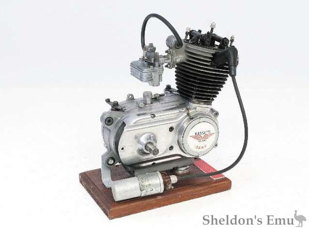 Nassetti-1955c-engine-1.jpg