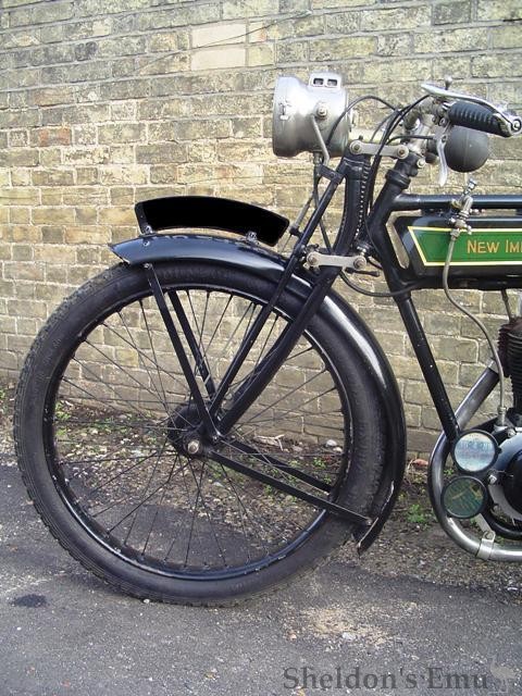 New-Imperial-1925-292cc-3963-03.jpg