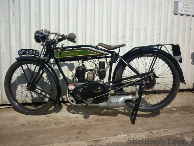 New-Imperial-1925-300cc-4597-01.jpg