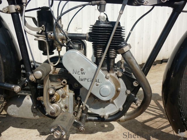 New-Imperial-1925-300cc-4597-08.jpg
