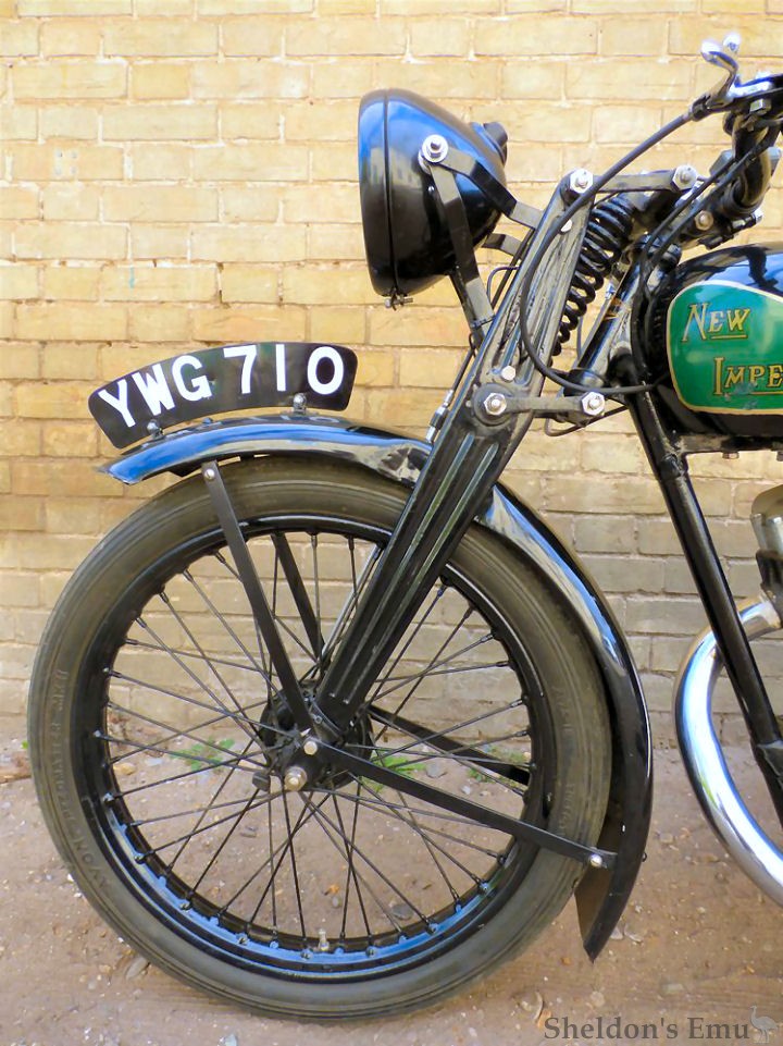 New-Imperial-1933-150cc-Model-23-ATC-05.jpg