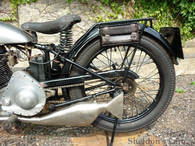 New-Imperial-1933-250cc-4656-06.jpg
