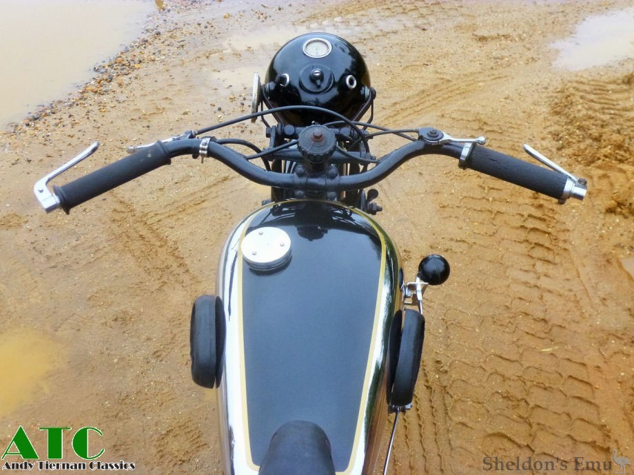 New-Imperial-1933-Model-30-250cc-AT-08.jpg