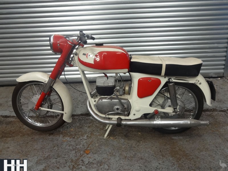 Ossa-1963-Turismo-160cc-HnH-1.jpg