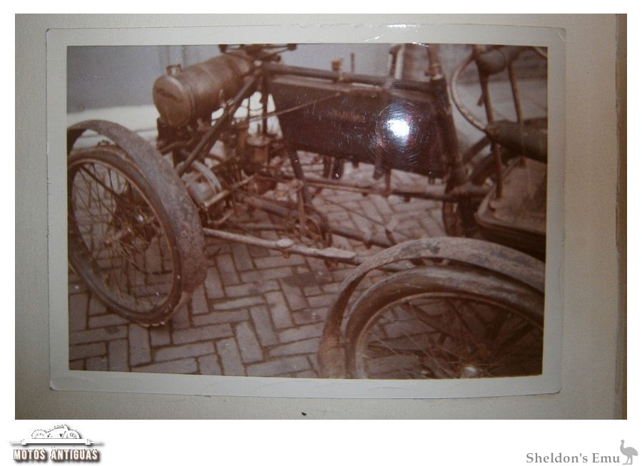 Peugeot-1904-Quadricycle-MANT-60.jpg