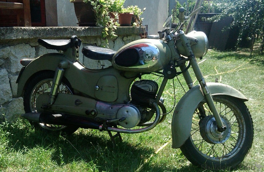 Puch-1956-175SV-Austria-3.jpg