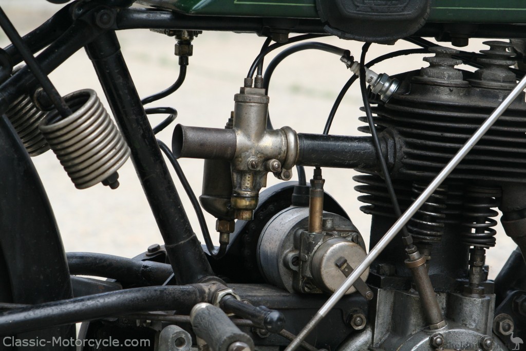 Royal-Enfield-1928-Model-500-03.jpg