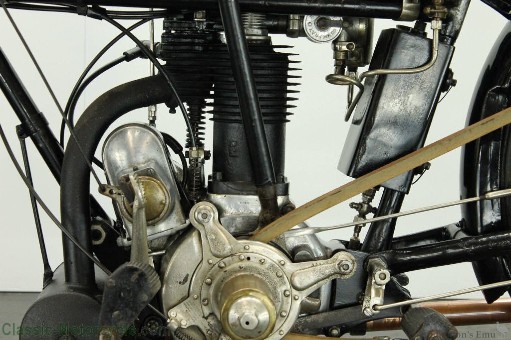 Rudge-1920-TT-500-CMAT-6.jpg