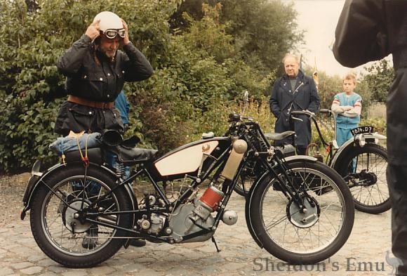Scott-1929-500cc.jpg