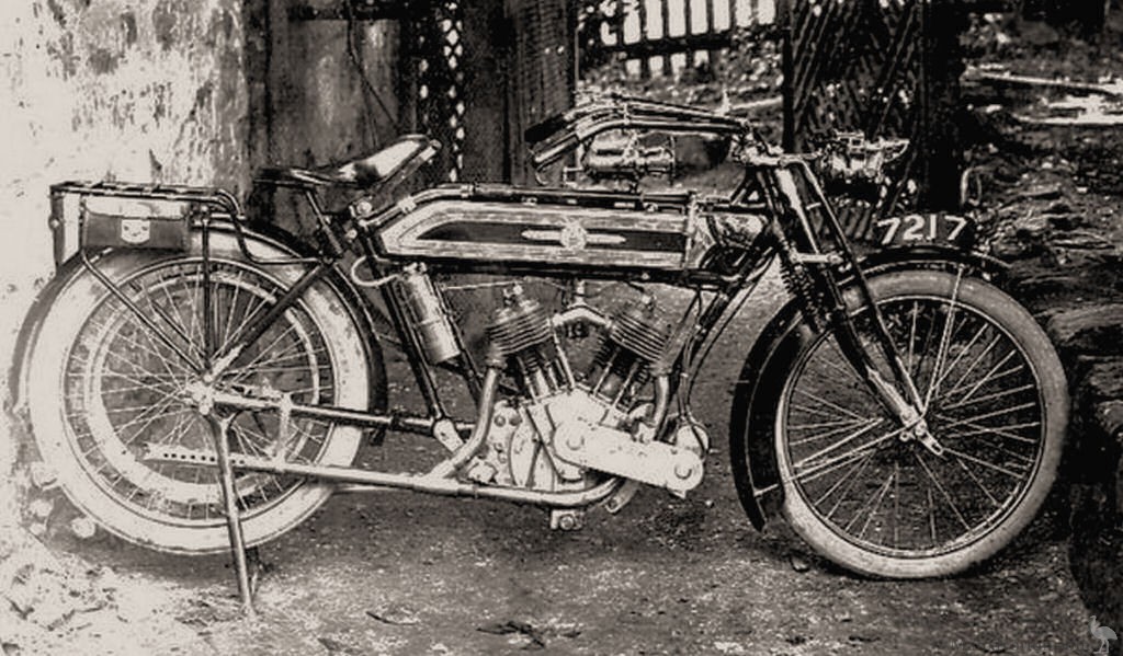 Blue-Spec-1915c-V-Twin-Souter-TGP.jpg