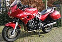 Triumph-1998-Sprint-900-Excecutive.jpg