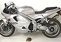 Triumph-2000-Daytona-T955i-2.jpg
