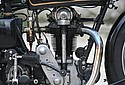 Velocette-1933-KSS-Mk1-Motomania-2.jpg