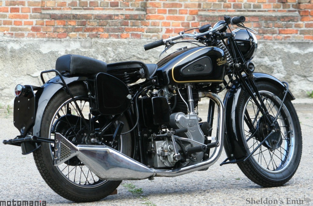 Velocette-1946-MSS-Motomania-1.jpg
