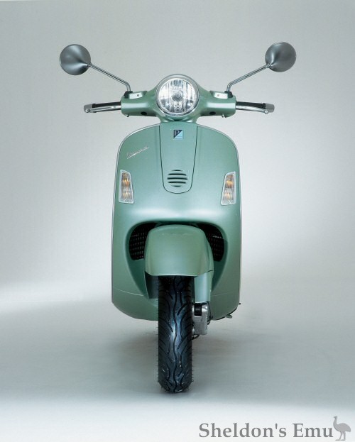 Vespa-GT200.jpg