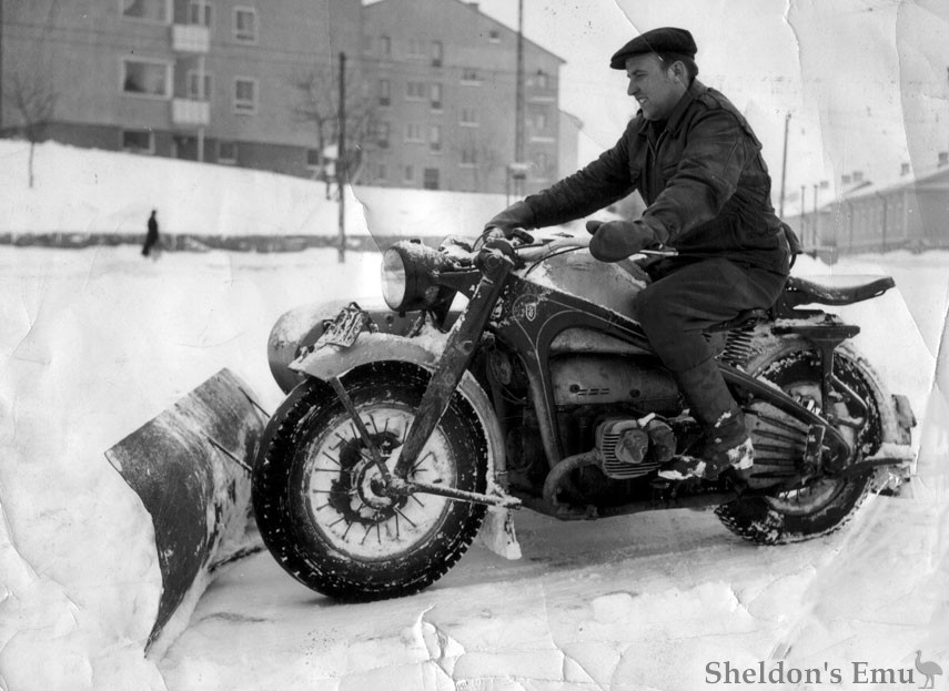 Zundapp-KS750-Snowplow-Finland.jpg